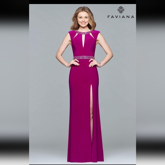 NWT Size 4 raspberry tone prom/pageant/evening gown by Faviana - Picture 3 of 11